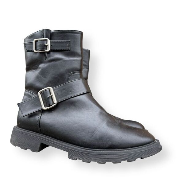 JustFab Black Moto Boots Size 9.5 Double Buckle Biker Style Faux Leather - Picture 5 of 16